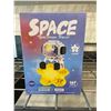 Image 1 : Space Spaceman Travel Childrens Buildable Light