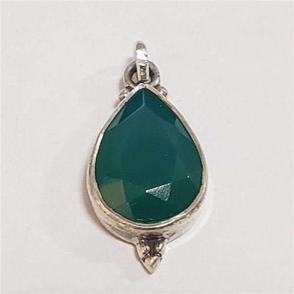 Silver Green Onyx Pendant (~Size 0) (~length 0inches), Suggested Retail Value $100