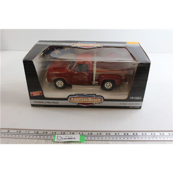 *American Muscle '78 Dodge Lil Red Truck Die Cast - 1/18