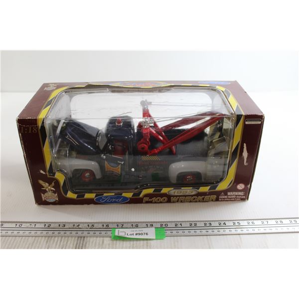 *1953 Ford F-100 Wrecker Die Cast