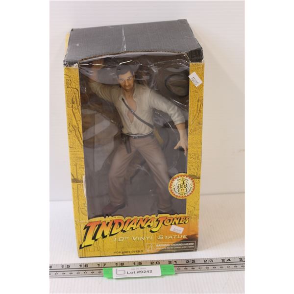 Indiana Jone 10" Vinyl Statue in Box