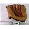 Image 1 : Vintage Canadian Cooper-Weeks Ball Glove
