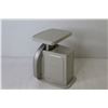 Image 3 : Vintage Canadian Pelouze Postal Scale