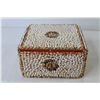 Image 4 : Vintage Shell Encrusted Felt Lined Box (missing shells)