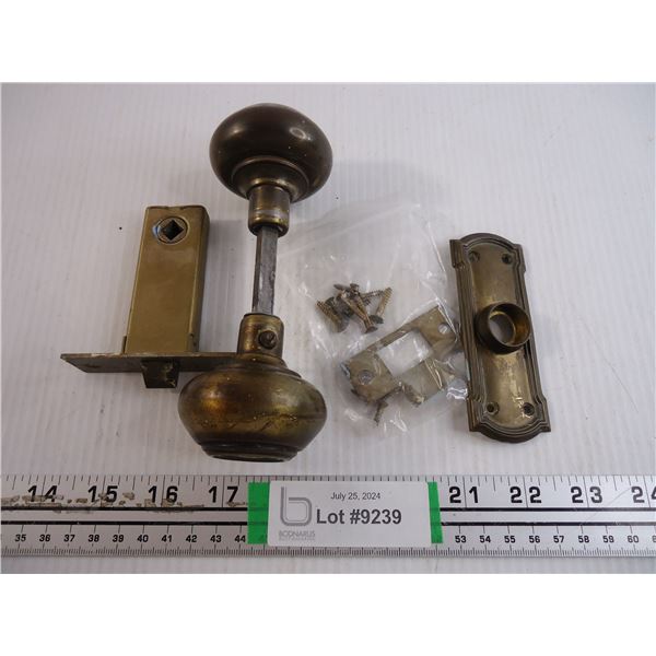 Brass Door Knob Set with Hardware