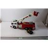 Image 1 : Dixie Toy Ladder Fire Truck