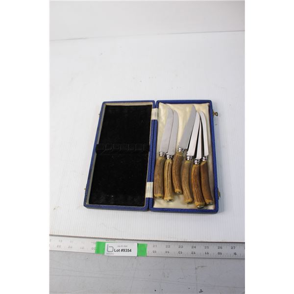 Latham & Owen Handmade Kniives in case