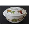 Image 5 : Royal Worchester Evesham "M" Casserole Dish