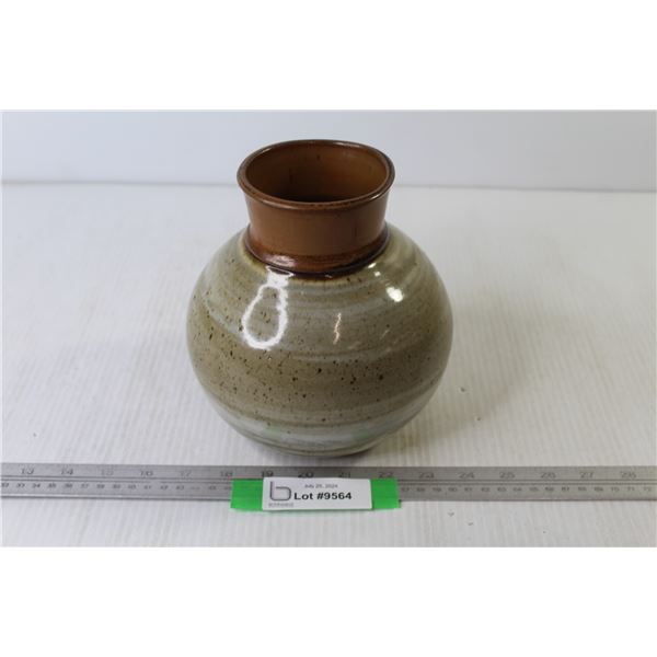 Studio Pottery Kurenda Saskatoon