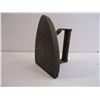 Image 5 : Antique Sad Iron