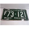 Image 2 : Pair of 1956 Saskatchewan Farm License Plates