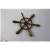 Image 3 : Antique 12'' Boat Wheel - Missing 1Handle Cover