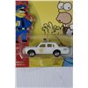 Image 4 : (3) Johnny Lightning Simpsons Toy Cars