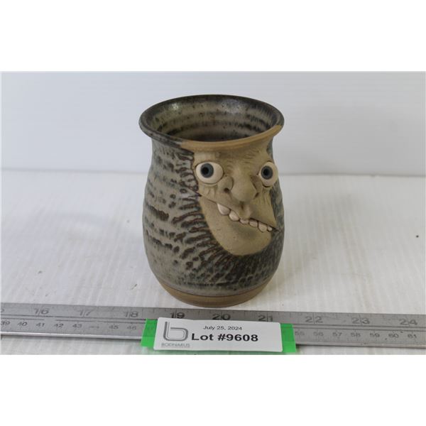 Signed "Muggins England" 1998 Pottery Coffee Mug
