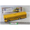 Image 1 : Blue Bird - All American All Canadian Plastic School Bus Bank