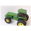 Image 4 : John Deere Model 4960 FWA 1:16 Toy Tractor