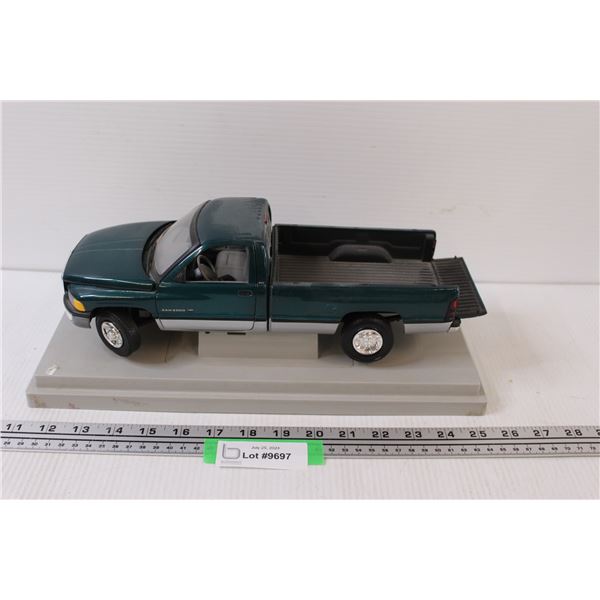 Dodge Ram Model Truck 1:18 Scale - as is