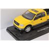 Image 3 : 2004 Ford F-150 Model Truck 1:18 Scale
