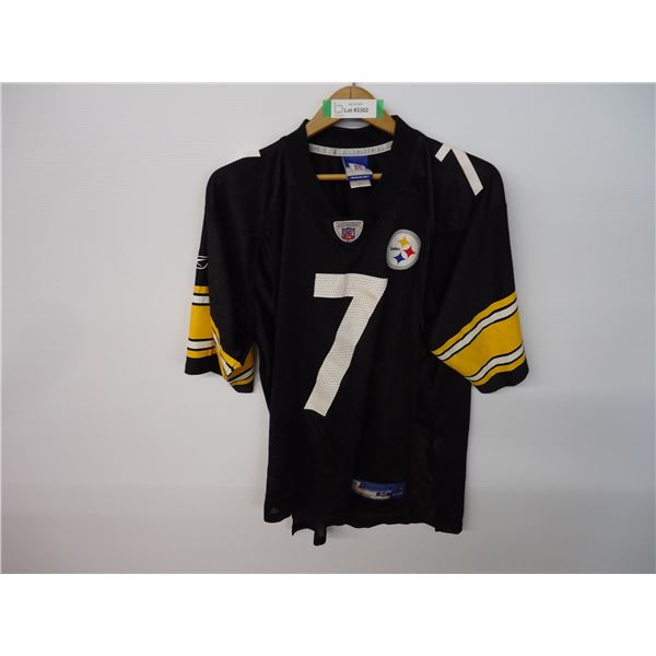 Pittsburgh Steelers Jersey-Size Medium #7 Ben Roethlisberger