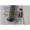 Image 5 : Harry Potter Wand (NIB) - Vintage Hollow Plastic Boat - Green Army Men - Phone Case