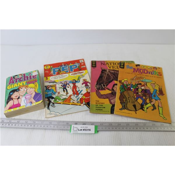 1973 Archie Comic (20 cent) - 2017 Archie Giant - (2) Golden Key Comics (1962 72)