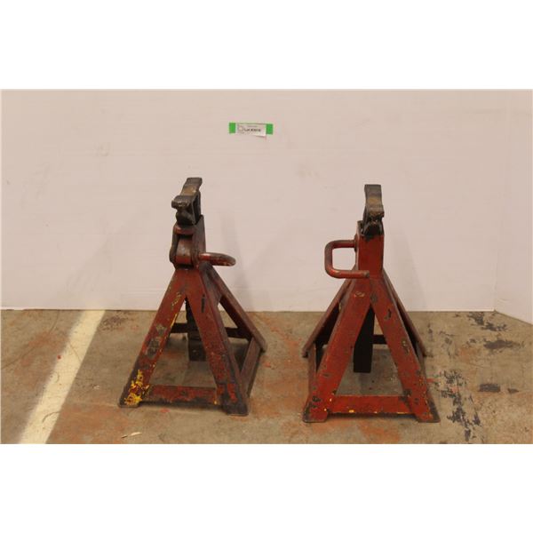 * Pair Of Jack Stands