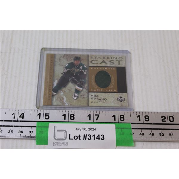 Upper Deck 2002 Mike Modano Hockey Jersey Card