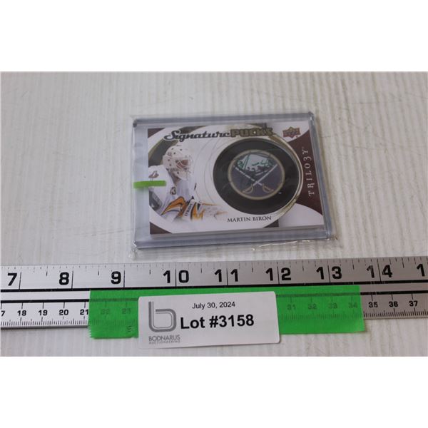Upper Deck 2015 Martin Biron Autographed Puck Hockey Card