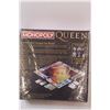 Image 3 : Monopoly Queen Board Game - NIB