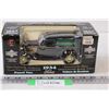 Image 1 : Ford 1934 Ford Panel Van 1:25 Scale Model - Hudson's Bay Edition