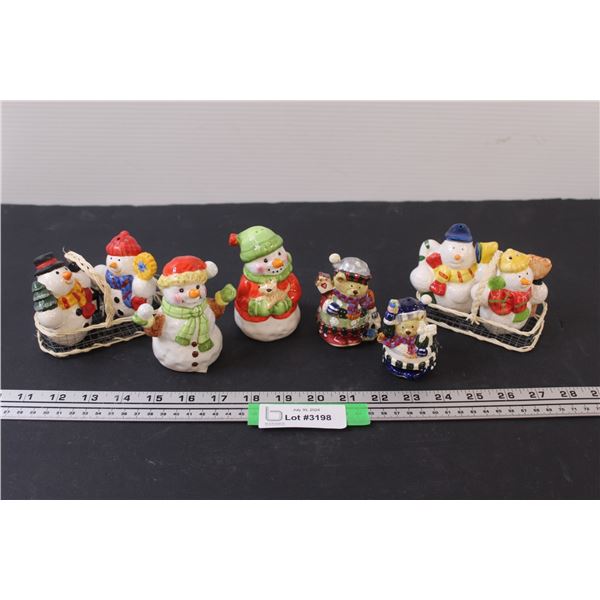 (4) Salt & Pepper Shaker Sets: Snowmen & Teddy Bears