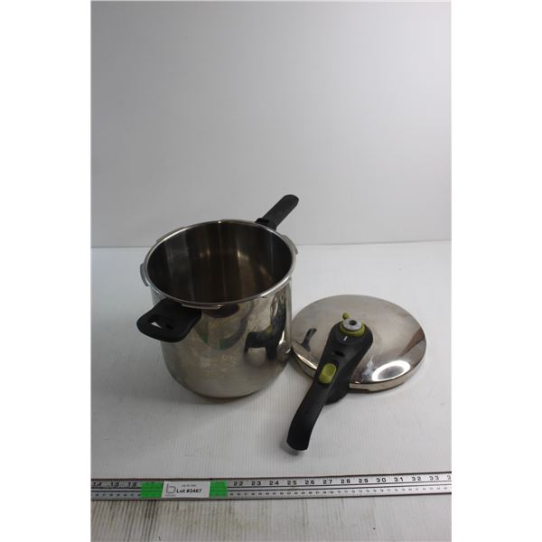Pressure Cooker