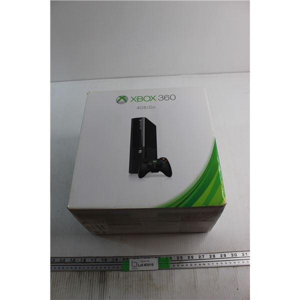 Xbox 360 4GB - NIB