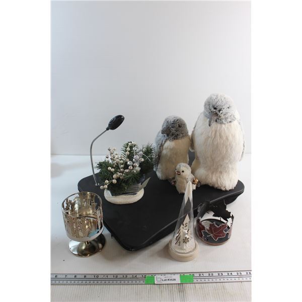 Assorted Decorations