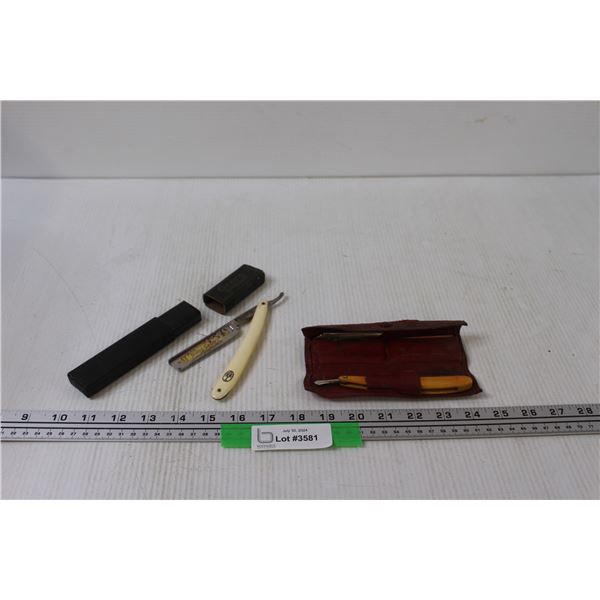 Vintage Straight Edge Razor & Razor Set in Leather Case
