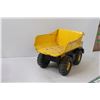Image 4 : Tonka Toy Dump Truck