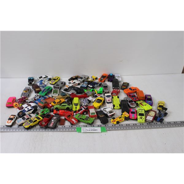 (30+) Vintage Hot Wheel Toy Vehicles, as is, some wear
