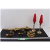 Image 1 : Brass Lot: (2) Wall Sconces Candleholders, (3) Candleholders, (2) Candles