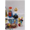 Image 4 : Simpsons Lot: (4) Candy Dispensers, (5) Candy Tins (sealed), Cards, Figurines