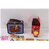 Image 3 : Simpson Lot: Mini Lunch Kit, (2) Fishing Lures, Magnets, Misc.