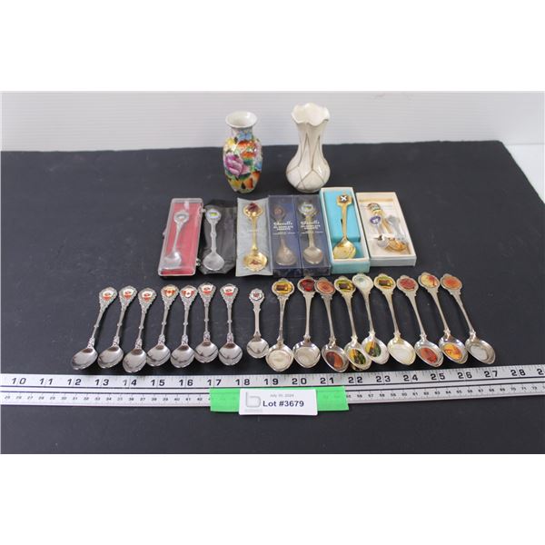 (24) Collector Spoons (Alberta, Schools, Flowers, Misc.) (2) Vases