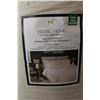 Image 2 : House and Home 3 Piece Comforter Set
