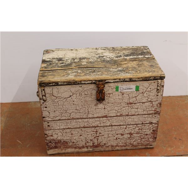 * Painted Wooden Crate - 12" x 20" x 15"