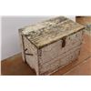 Image 2 : * Painted Wooden Crate - 12" x 20" x 15"