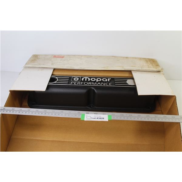 Mopar Cast Aluminum Valve Cover Package (NIB)