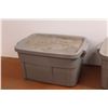 Image 3 : *(2) Totes w/Lids