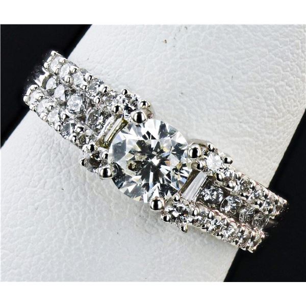 0.75CT CENTER DIAMOND PLATINUM RING - 1.37CTW