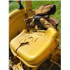 Image 20 : Yellow Ford 335 Tractor, showing 2764 hrs, c/w approx. 66 inch bucket, gas, frt 7.50-16 & rear 16.9-