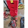 Image 1 : Air jack, 2 hyd. Jacks.