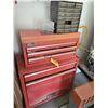 Image 1 : 2 red tool chests complete with contents
